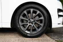 Land Rover Range Rover Sport D300 MHEV Dynamic SE 