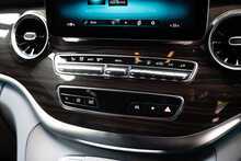 Mercedes-Benz EQV EQV 300e Sport 