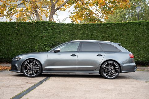 4.0 TFSI V8 Estate 5dr Petrol Tiptronic quattro Euro 5 (s/s) (560 ps)