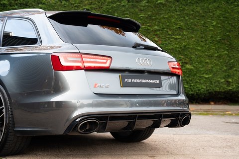 4.0 TFSI V8 Estate 5dr Petrol Tiptronic quattro Euro 5 (s/s) (560 ps)