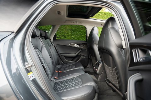 4.0 TFSI V8 Estate 5dr Petrol Tiptronic quattro Euro 5 (s/s) (560 ps)