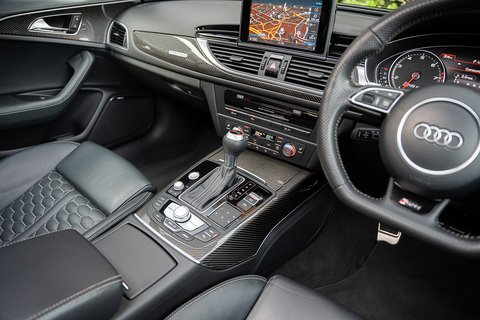 4.0 TFSI V8 Estate 5dr Petrol Tiptronic quattro Euro 5 (s/s) (560 ps)