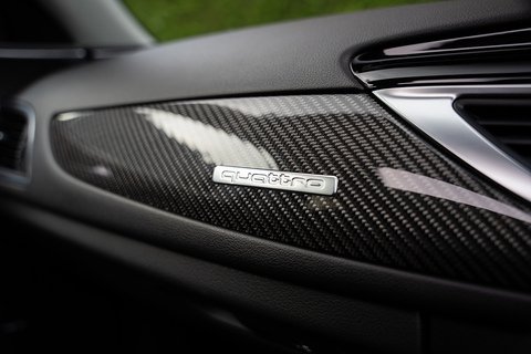 4.0 TFSI V8 Estate 5dr Petrol Tiptronic quattro Euro 5 (s/s) (560 ps)