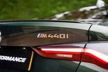 BMW 4 Series M440i MHT 