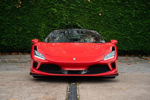 3.9T V8 Coupe 2dr Petrol F1 DCT Euro 6 (s/s) (720 ps)