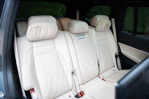 4.0 GLS63 V8 MHEV AMG Night Edition (Executive) SUV 5dr Petrol SpdS TCT 4WD Euro 6 (s/s) (634 ps)