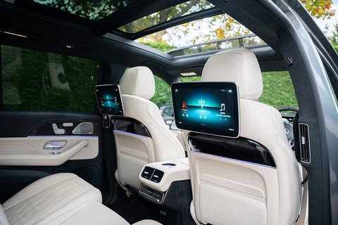 4.0 GLS63 V8 MHEV AMG Night Edition (Executive) SUV 5dr Petrol SpdS TCT 4WD Euro 6 (s/s) (634 ps)