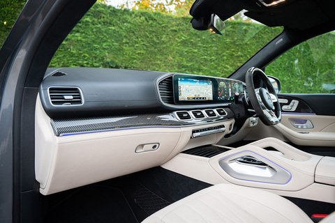 4.0 GLS63 V8 MHEV AMG Night Edition (Executive) SUV 5dr Petrol SpdS TCT 4WD Euro 6 (s/s) (634 ps)