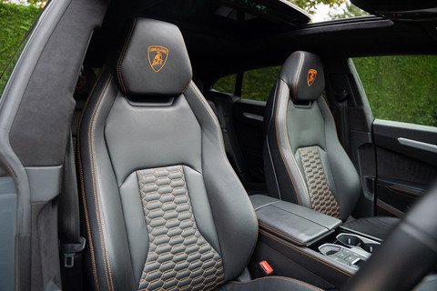 V8 4.0 5dr Estate Automatic Petrol