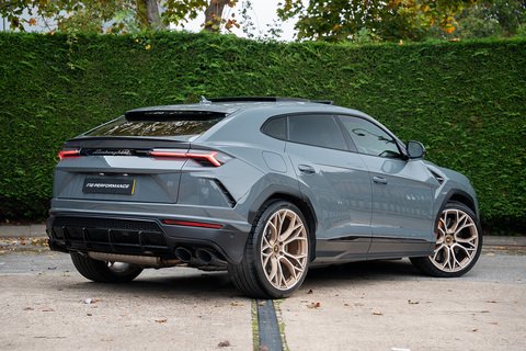 V8 4.0 5dr Estate Automatic Petrol