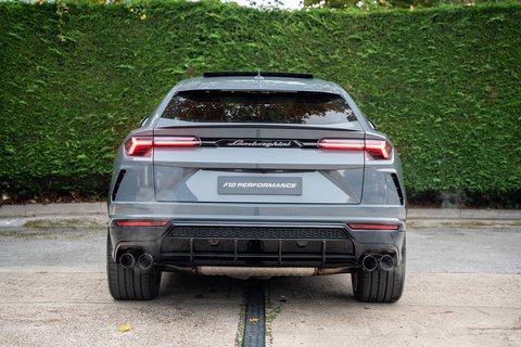 V8 4.0 5dr Estate Automatic Petrol