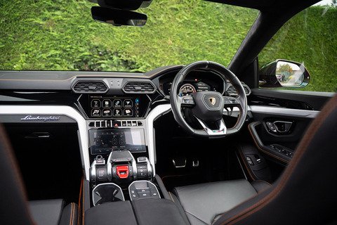 V8 4.0 5dr Estate Automatic Petrol