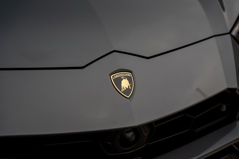 V8 4.0 5dr Estate Automatic Petrol