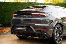 Lamborghini Urus V8 BiTurbo SE 