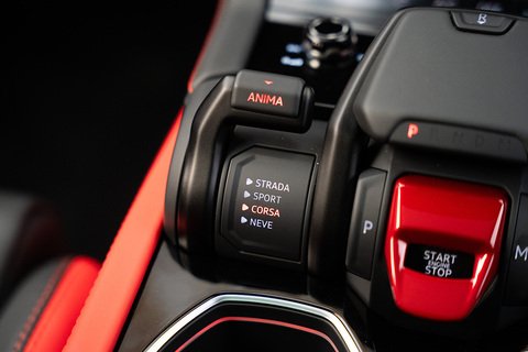 4.0 V8 BiTurbo 25.9kWh SE SUV 5dr Petrol Plug-in Hybrid Auto 4WD Euro 6 (800 ps)