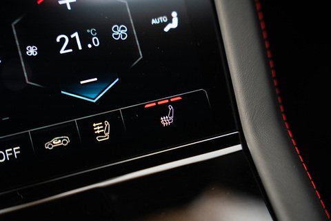 4.0 V8 BiTurbo 25.9kWh SE SUV 5dr Petrol Plug-in Hybrid Auto 4WD Euro 6 (800 ps)