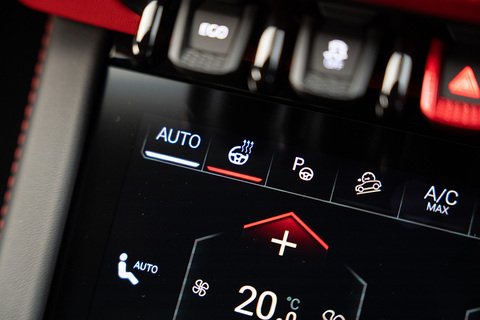 4.0 V8 BiTurbo 25.9kWh SE SUV 5dr Petrol Plug-in Hybrid Auto 4WD Euro 6 (800 ps)