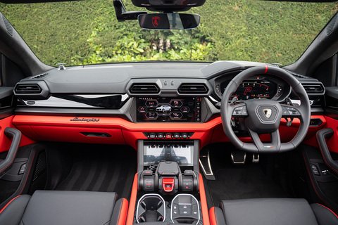 4.0 V8 BiTurbo 25.9kWh SE SUV 5dr Petrol Plug-in Hybrid Auto 4WD Euro 6 (800 ps)