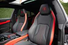 Lamborghini Urus V8 BiTurbo SE 