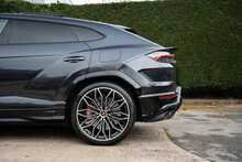 Lamborghini Urus V8 BiTurbo SE 
