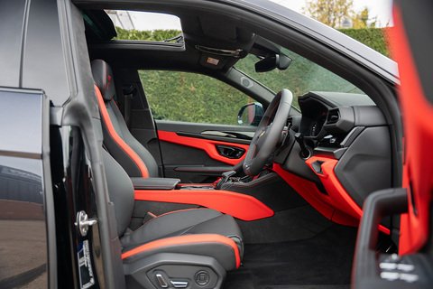 4.0 V8 BiTurbo 25.9kWh SE SUV 5dr Petrol Plug-in Hybrid Auto 4WD Euro 6 (800 ps)