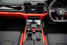 Lamborghini Urus V8 BiTurbo SE 