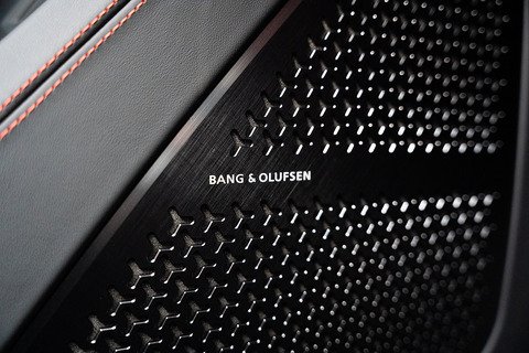 4.0 V8 BiTurbo 25.9kWh SE SUV 5dr Petrol Plug-in Hybrid Auto 4WD Euro 6 (800 ps)