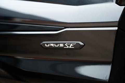 4.0 V8 BiTurbo 25.9kWh SE SUV 5dr Petrol Plug-in Hybrid Auto 4WD Euro 6 (800 ps)