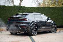 Lamborghini Urus V8 BiTurbo SE 