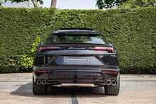 Lamborghini Urus V8 