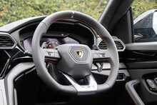 Lamborghini Urus V8 