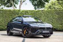 Lamborghini Urus V8 