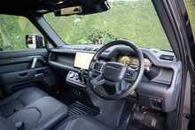 Land Rover Defender 90 D300 MHEV X-Dynamic HSE 