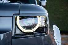 Land Rover Defender 90 D300 MHEV X-Dynamic HSE 