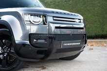 Land Rover Defender 90 D300 MHEV X-Dynamic HSE 