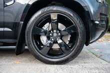 Land Rover Defender 90 D300 MHEV X-Dynamic HSE 