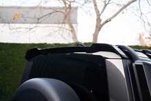 Land Rover Defender 90 D300 MHEV X-Dynamic HSE 