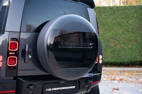 3.0 D300 MHEV X-Dynamic HSE Hard Top SUV 3dr Diesel Auto 4WD SWB Euro 6 (s/s) (300 ps)