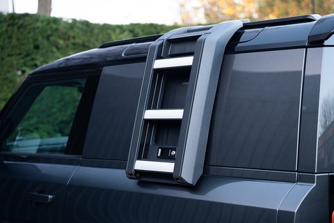 3.0 D300 MHEV X-Dynamic HSE Hard Top SUV 3dr Diesel Auto 4WD SWB Euro 6 (s/s) (300 ps)