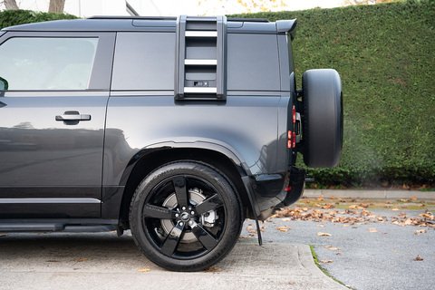 3.0 D300 MHEV X-Dynamic HSE Hard Top SUV 3dr Diesel Auto 4WD SWB Euro 6 (s/s) (300 ps)