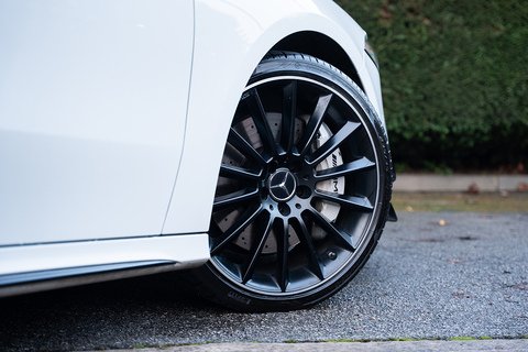 2.0 A35 AMG Edition (Premium Plus) Hatchback 5dr Petrol 7G-DCT 4MATIC Euro 6 (s/s) (306 ps)