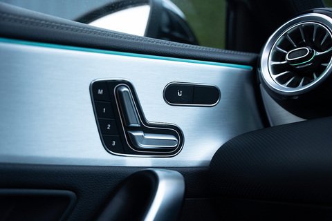 2.0 A35 AMG Edition (Premium Plus) Hatchback 5dr Petrol 7G-DCT 4MATIC Euro 6 (s/s) (306 ps)