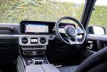 Mercedes-Benz G Class G63 V8 BiTurbo AMG Magno Edition 