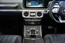 Mercedes-Benz G Class G63 V8 BiTurbo AMG Magno Edition 