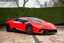 Lamborghini Huracan V10 LP 640-4 Performante 