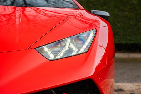 5.2 V10 LP 640-4 Performante Coupe 2dr Petrol LDF 4WD Euro 6 (s/s) (640 ps)