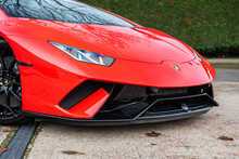 Lamborghini Huracan V10 LP 640-4 Performante 