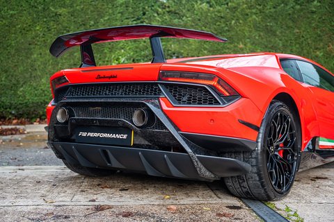 5.2 V10 LP 640-4 Performante Coupe 2dr Petrol LDF 4WD Euro 6 (s/s) (640 ps)