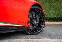 Lamborghini Huracan V10 LP 640-4 Performante 