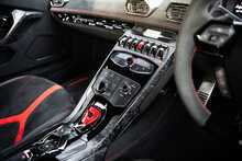 Lamborghini Huracan V10 LP 640-4 Performante 